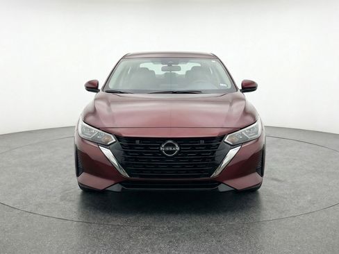 Used 2025 Nissan Sentra SV image 2