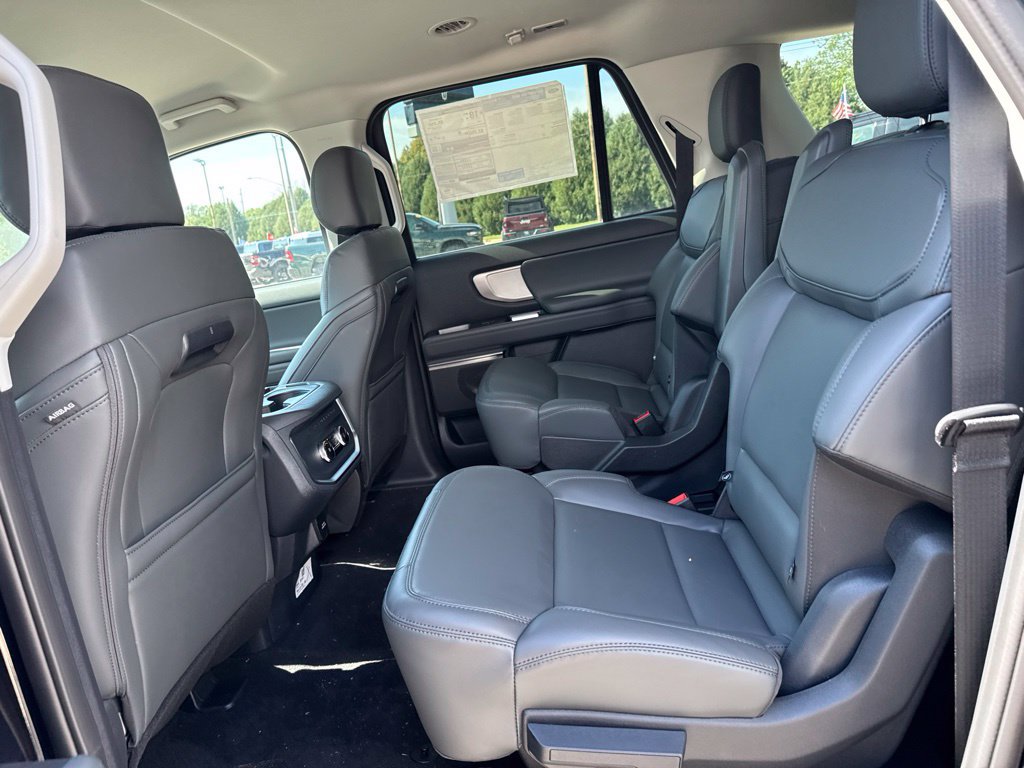 New 2026 Ford Expedition Max Active AWD/4WD image 21