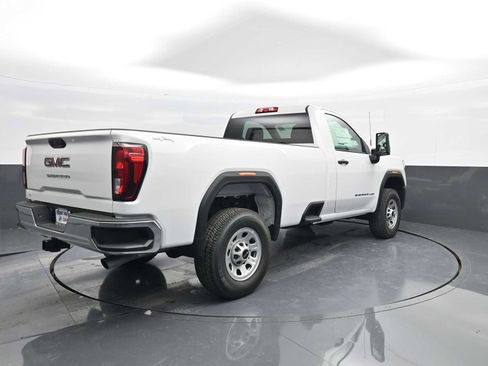 New 2025 GMC Sierra 3500 Pro image 7
