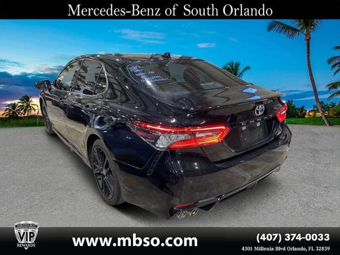 Used 2023 Toyota Camry XSE image 18