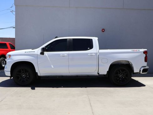 Used 2023 Chevrolet Silverado 1500 RST AWD/4WD image 2