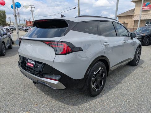 Used 2026 Kia Sportage SX FWD image 4