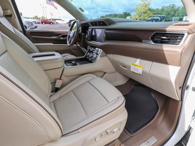 Used 2022 GMC Yukon XL Denali RWD image 23