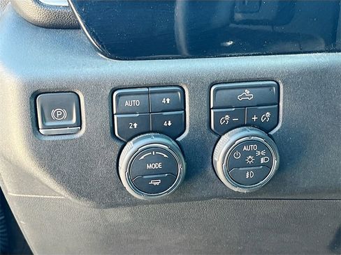 Used 2023 Chevrolet Silverado 1500 RST image 10