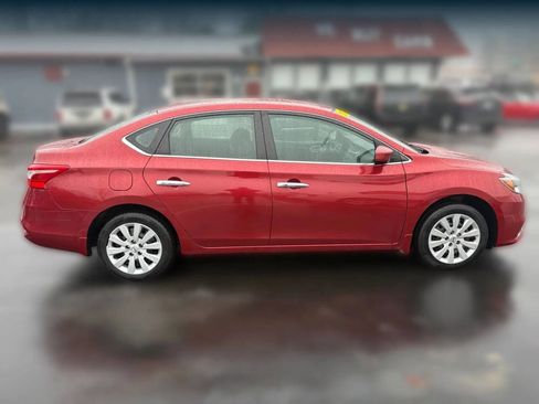 Used 2017 Nissan Sentra SV image 8