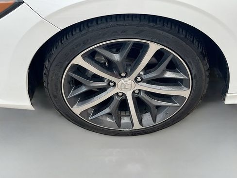 Used 2022 Honda Civic Touring image 32