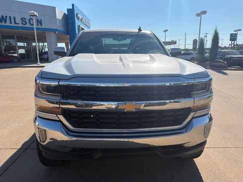 Used 2018 Chevrolet Silverado 1500 LT w/ All Star Edition AWD/4WD image 2