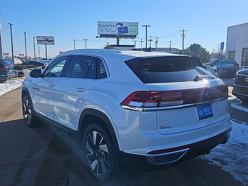 New 2026 Volkswagen Atlas Cross Sport SEL AWD/4WD image 7