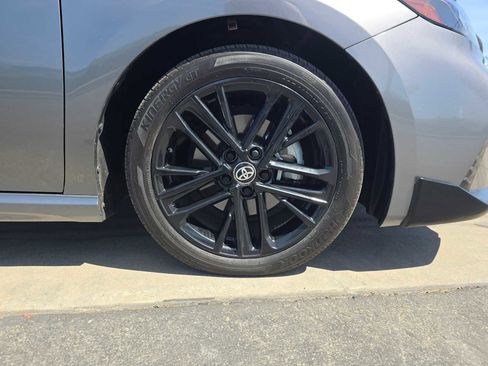 Certified 2025 Toyota Camry SE FWD image 9