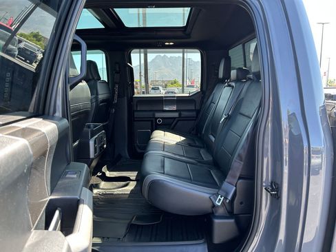 Used 2018 Ford F150 Raptor w/ Equipment Group 802A Luxury AWD/4WD image 25