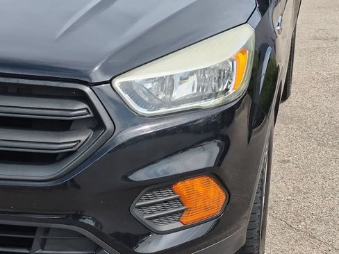 Used 2017 Ford Escape S FWD image 11