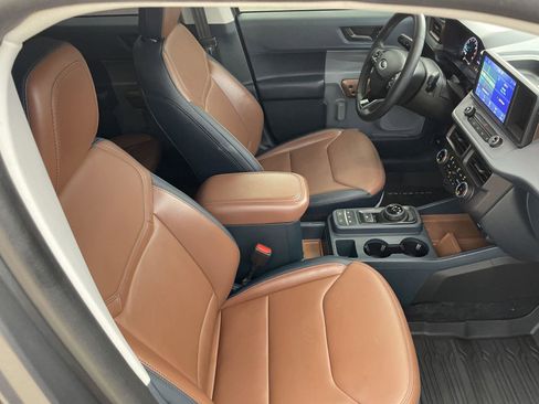 Used 2023 Ford Maverick Lariat w/ Lariat Luxury Package image 26