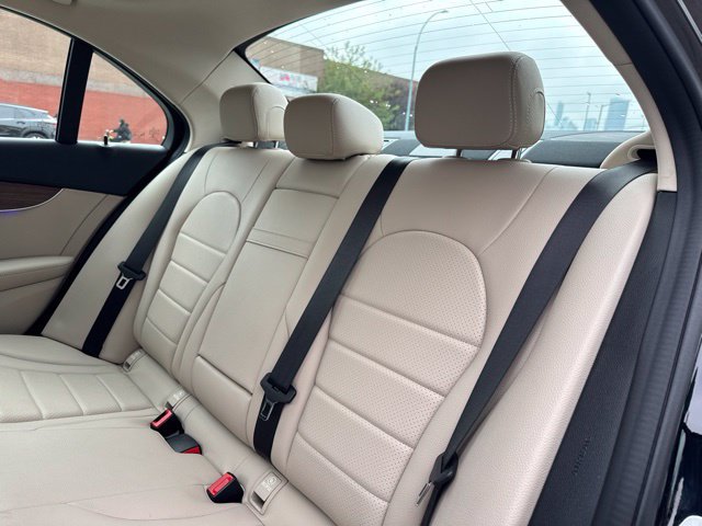 Used 2020 Mercedes-Benz C 300 4MATIC Sedan image 27
