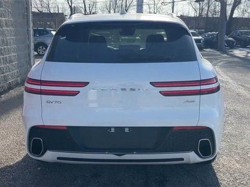 Used 2025 Genesis GV70 2.5T image 25