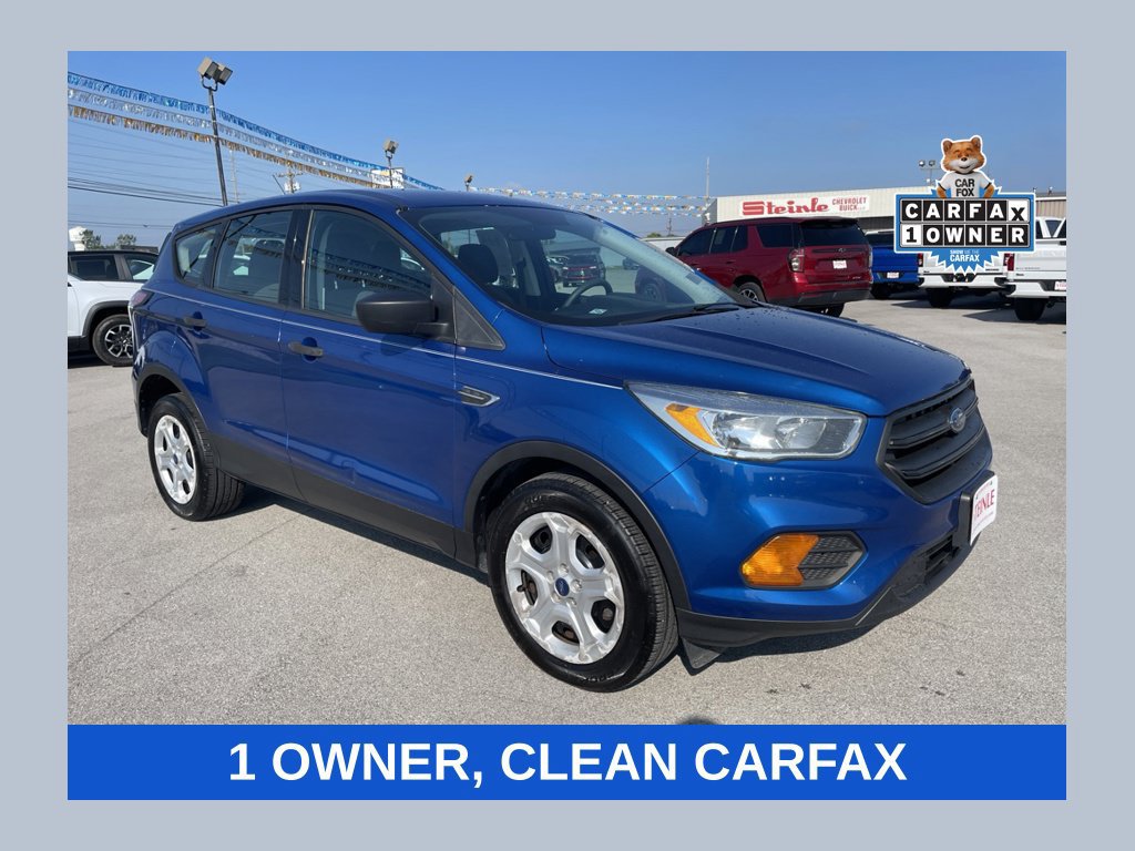 Used 2017 Ford Escape S FWD image 1