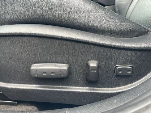 Used 2016 Hyundai Elantra GT w/ Option Group 03 FWD image 25