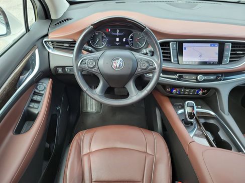 Used 2021 Buick Enclave Avenir w/ Avenir Technology Package FWD image 20