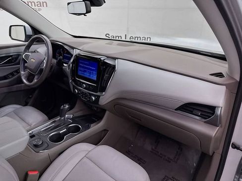 Used 2020 Chevrolet Traverse Premier image 31