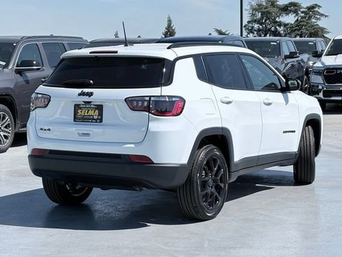 New 2026 Jeep Compass Latitude AWD/4WD image 4