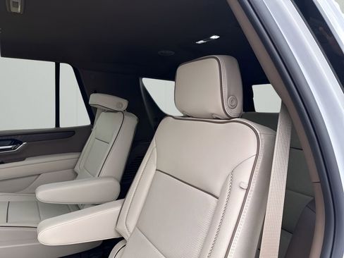 New 2026 GMC Yukon Denali image 18