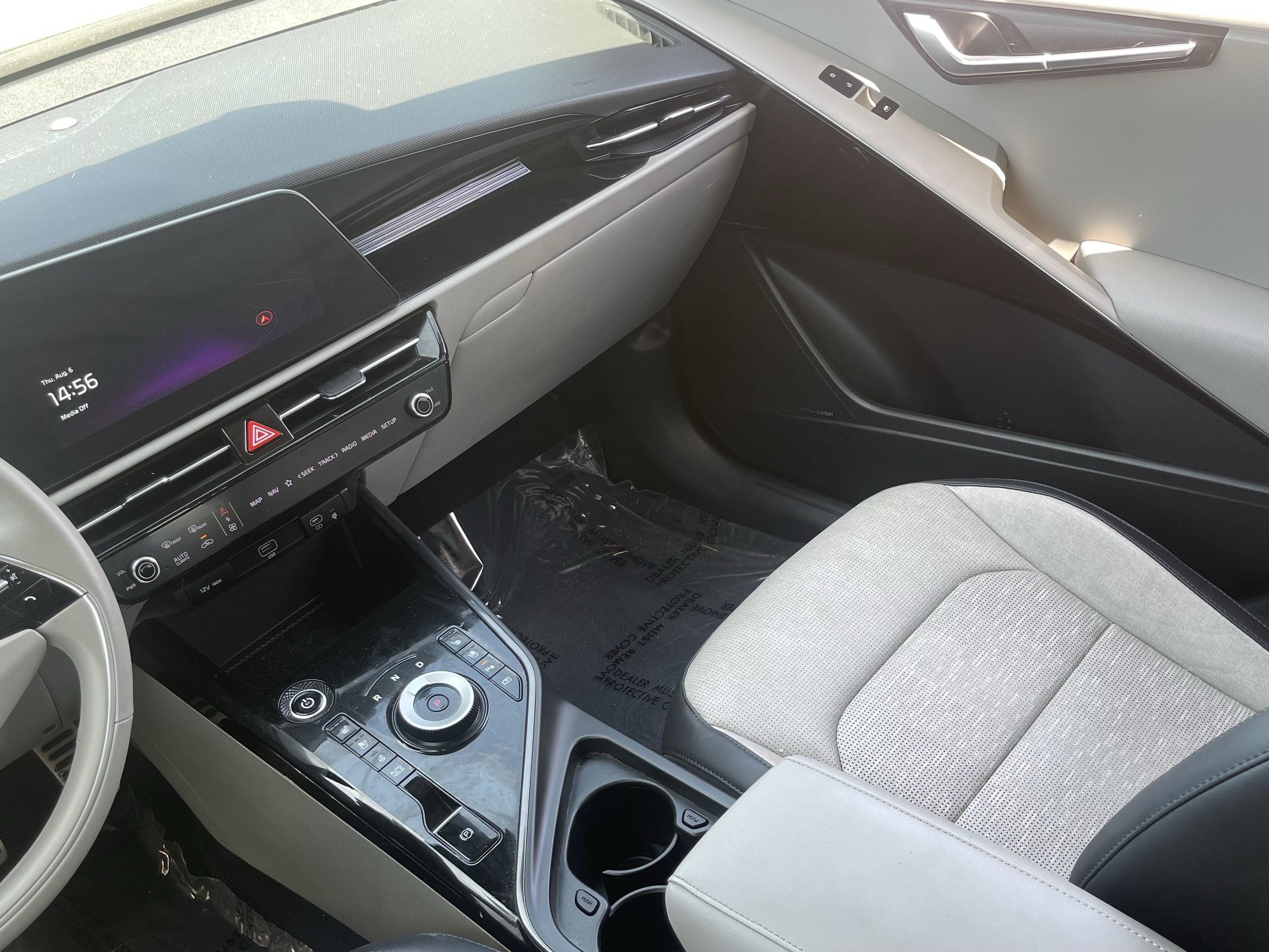Certified 2023 Kia Niro Wave FWD image 14
