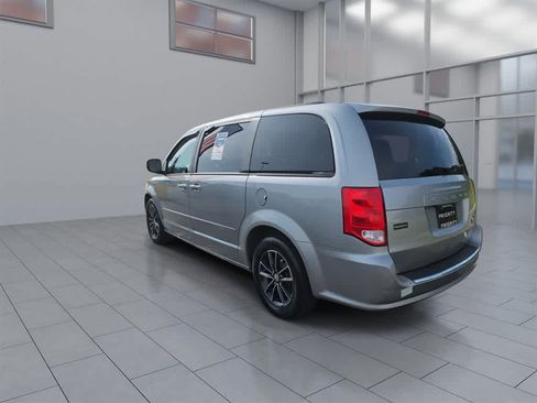Used 2017 Dodge Grand Caravan GT FWD image 7