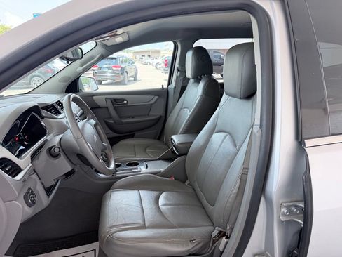 Used 2014 Chevrolet Traverse LT w/ All-Star Edition FWD image 8