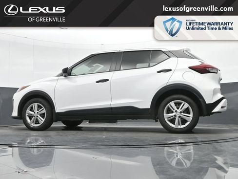 Used 2024 Nissan Kicks S FWD image 35