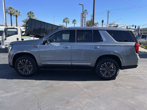 New 2026 GMC Yukon Elevation image 8