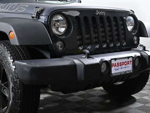 Used 2018 Jeep Wrangler Unlimited Sport S image 5