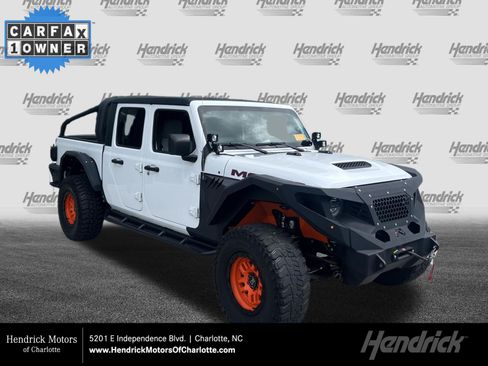 Used 2020 Jeep Gladiator Mojave AWD/4WD image 1