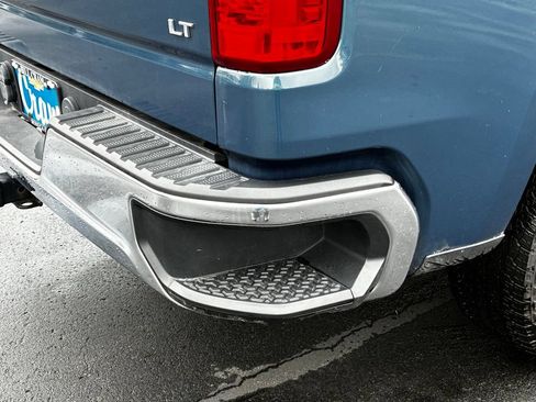 Used 2024 Chevrolet Silverado 1500 LT AWD/4WD image 28