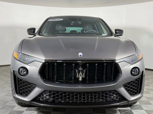 Used 2022 Maserati Levante Modena image 10