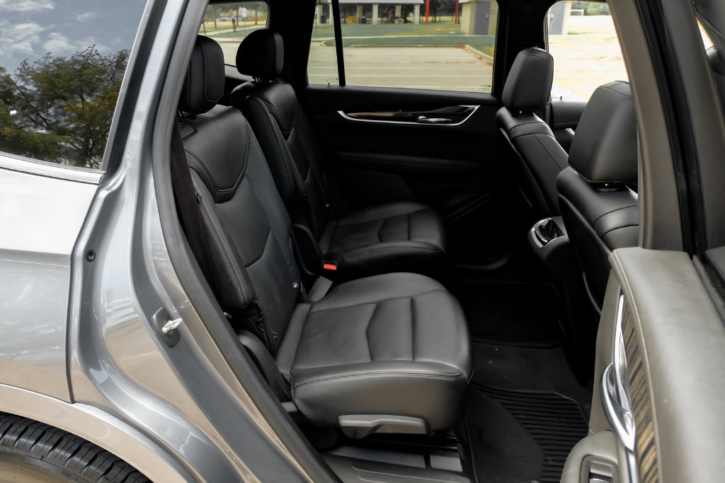 Used 2020 Cadillac XT6 Premium Luxury FWD image 44