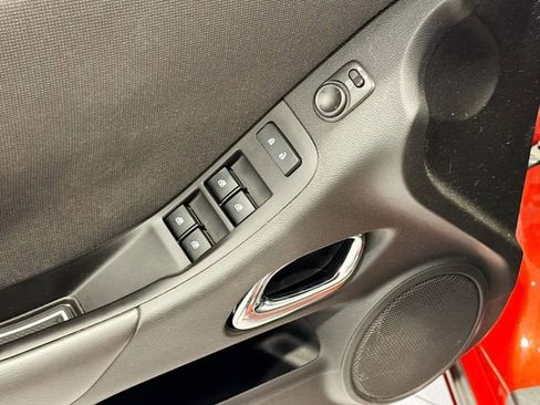 Certified 2012 Chevrolet Camaro LT RWD image 15