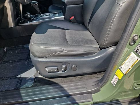 Used 2022 Toyota 4Runner TRD Sport AWD/4WD image 25