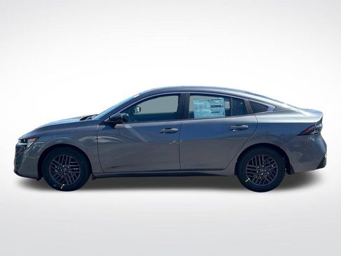 New 2026 Nissan Sentra SV w/ SV Convenience Package FWD image 2