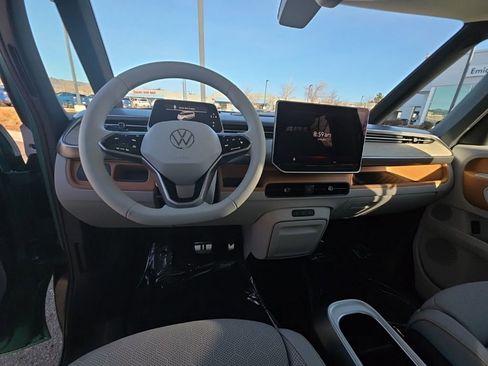 New 2025 Volkswagen ID. Buzz Pro S Plus image 13