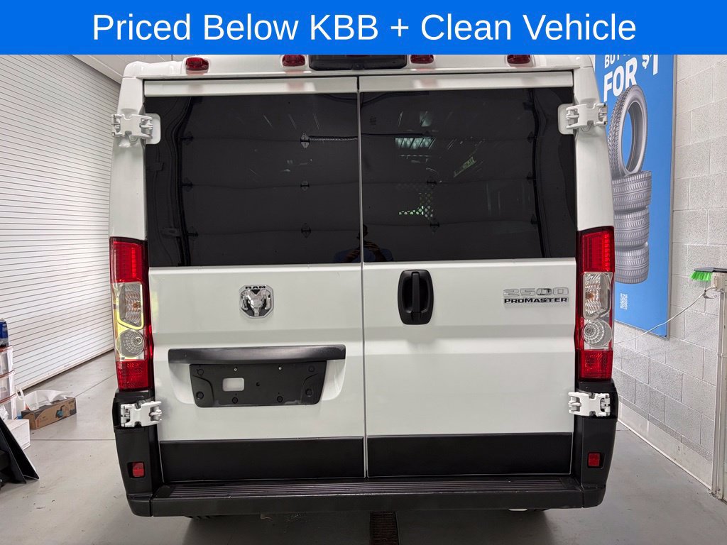 Used 2025 RAM ProMaster 2500 w/ U-Haul Equipment Group FWD image 6