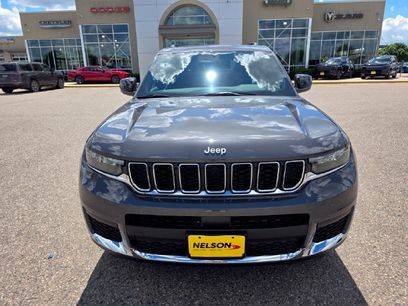 New 2026 Jeep Grand Cherokee L Laredo w/ Trailer Tow Package