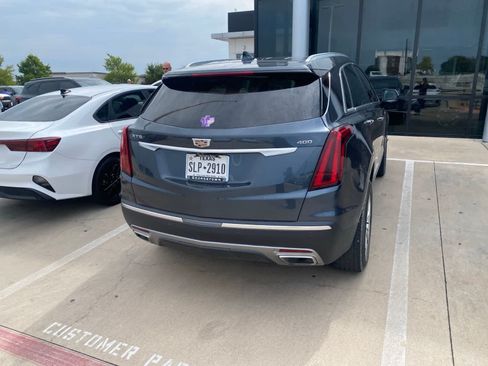 Used 2020 Cadillac XT5 Premium Luxury FWD image 7