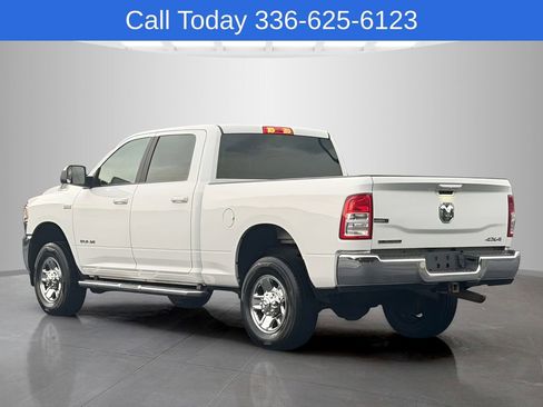 Used 2022 RAM 2500 Big Horn AWD/4WD image 3