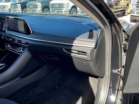 Used 2023 Hyundai Sonata SEL image 17