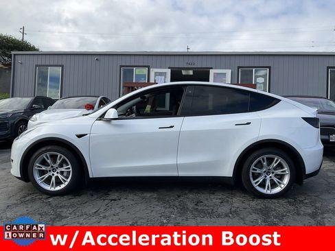 Used 2020 Tesla Model Y Long Range image 5