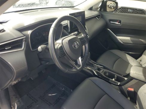 Certified 2023 Toyota Corolla Cross XLE image 15