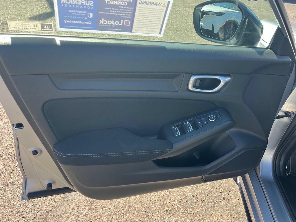 Used 2023 Honda Civic Sport image 11