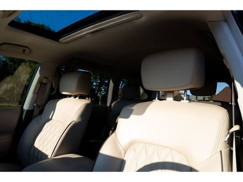 Used 2021 Nissan Armada Platinum w/ Captain's Chairs Package RWD image 12