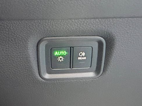 New 2026 Porsche Cayenne Coupe image 24