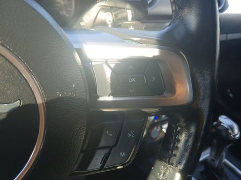 Used 2019 Ford Mustang Premium image 23