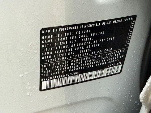 Used 2019 Volkswagen Tiguan SE w/ Panoramic Sunroof Package image 31